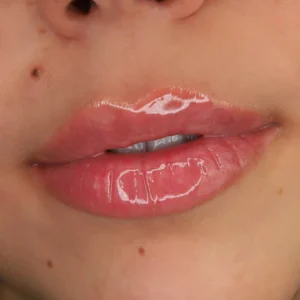 Fem-Power Plumping Lip Gloss #4 Fearless Viva La Diva