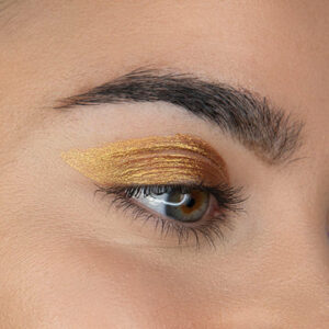 Glow Liquid Eyeshadow #1 Viva La Diva